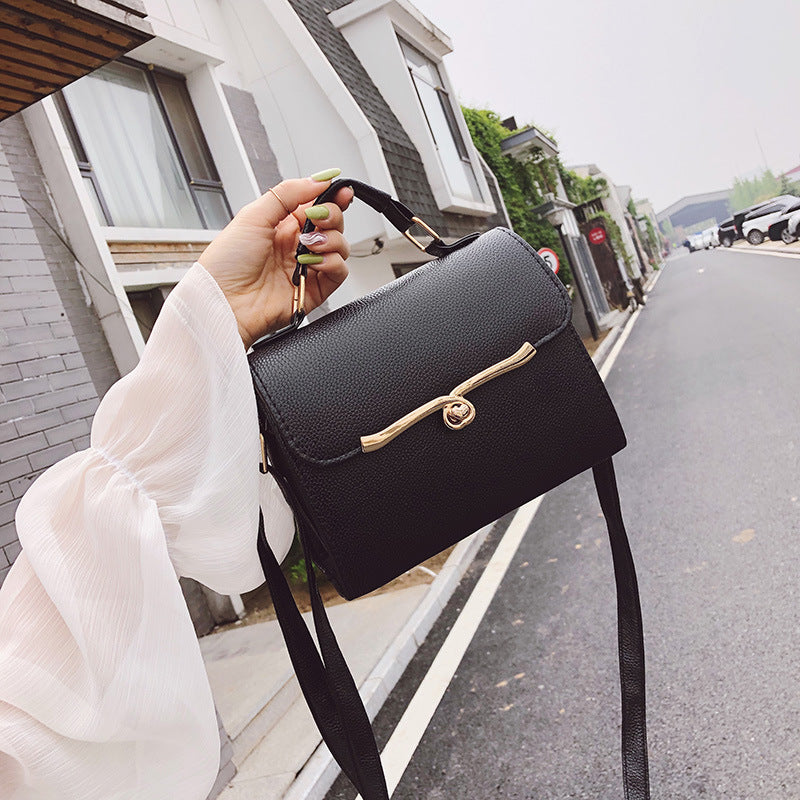 Style PU Lychee Pattern Solid Color Ladies Handbag