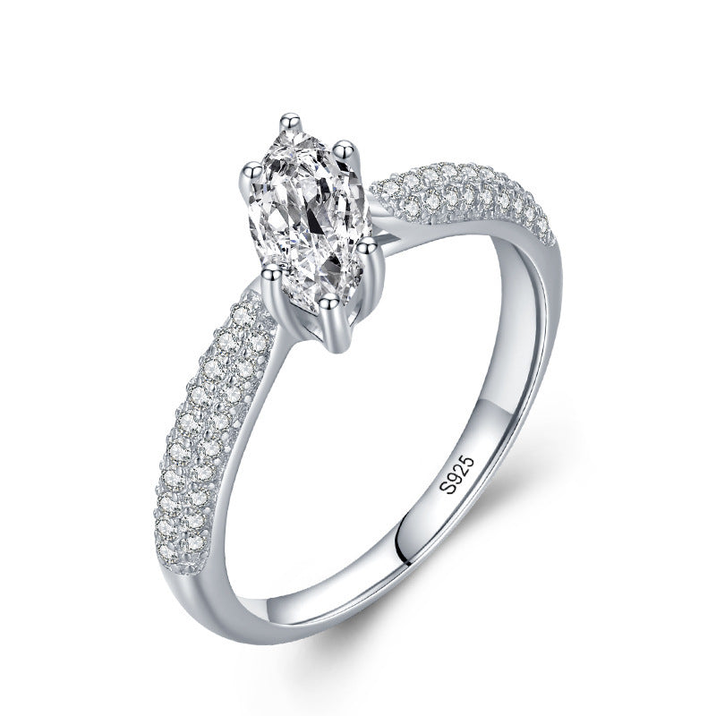 Sara's 925 Sterling Silver Light Luxury Diamond Ring